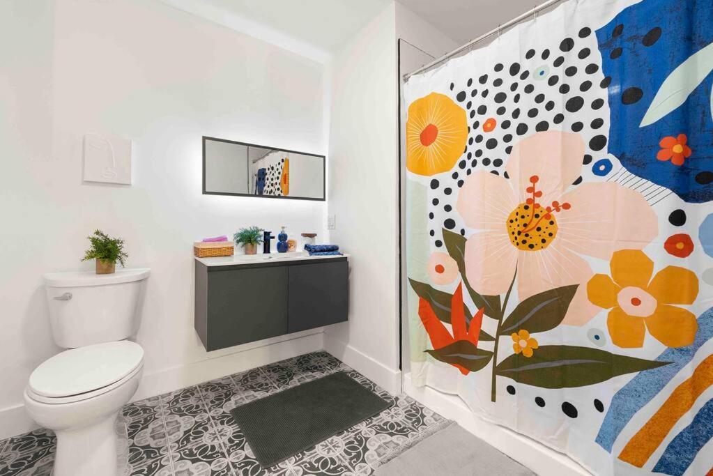 Contemporary Luxury Br, Ewr Airpt, Nyc, Free Pkng, Prudential Cntr, American Dream Mall Elizabeth Ngoại thất bức ảnh
